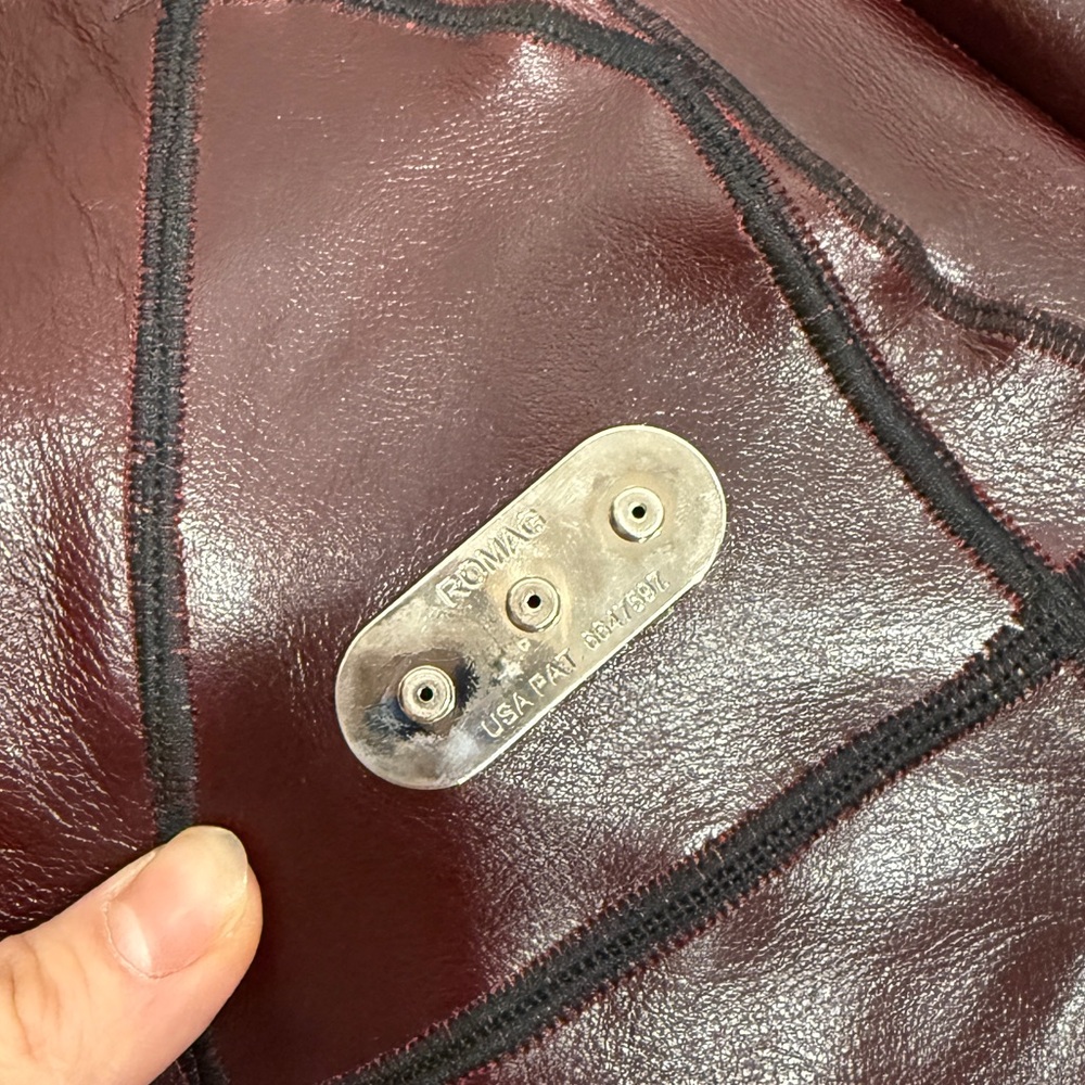 ‼️SOLD‼️(h(om)e) Heather Hambrecht Shoulder Bag Burgundy Organic Distressed - Picture 9 of 14